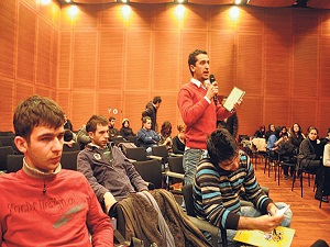 Liseliler üniversitede derse girebilecek