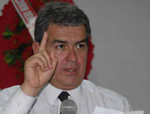 Kızım başörtü taksa muhakkak üzülürüm