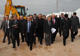 Suriyeliler Çadırkente Gelmeye Başladı