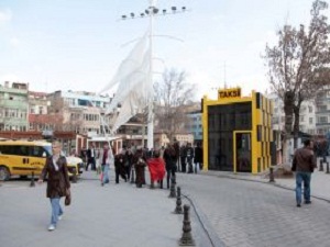 ATM Makineli Taksi Durakları Geliyor