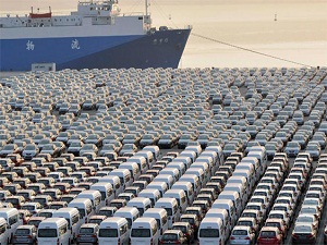 Çin, ticarette ABD’yi geride bıraktı