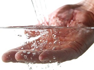 Yara suyla yıkanabilir