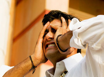 MS, gençleri vuruyor