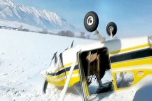 Uçak yere çakıldı burunları bile kanamadı