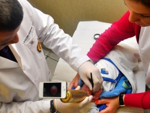 Göz muayeneleri cep telefonunda