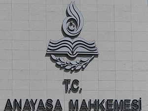 Anayasa Mahkemesi'ne 5 bin 800 bireysel başvuru