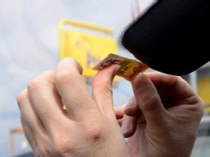 Etiketi doğru yapıştır, hızlı geç