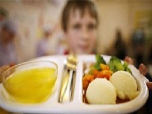 Ücretsiz yemek için bakanlar devrede