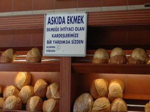 Osmanlı'nın 'Askıda Ekmek' uygulaması yeniden başladı