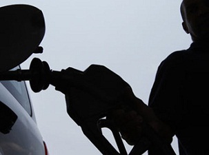 ABD'de benzin fiyatı 4 ayın en yüksek seviyesinde