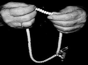 Allah'ı zikreden bir cemaatle oturmak...