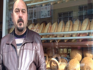 İstanbullular ekmek zammına isyan etti