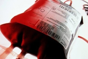 Kan stokları yarıya düştü