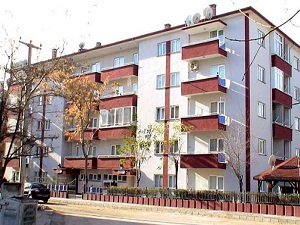 Kamudaki 236 bin lojman satışa çıkarılıyor