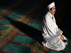 Büyük camilerde, doktoralı imam dönemi