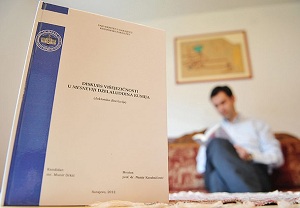 Mesnevi'nin dili doktora tezi oldu