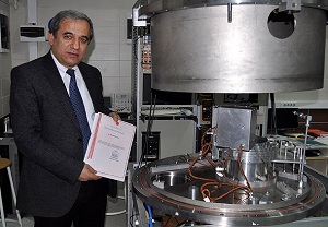 Atomu emsalsiz cihaz ile inceleyecekler