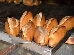 İç Anadolu'da fırıncılar ekmeğe zam istedi!