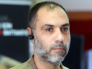 Ameliyatları narkozsuz yapıyoruz