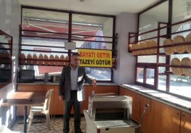 Bayat Ekmeği Getirip, Tazesini Götürdüler