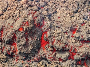 Etna yanardağının eli kulağında