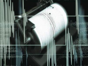 5.5 büyüklüğündeki deprem 700 evi yıktı