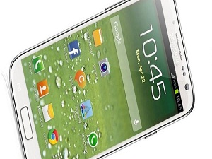 Galaxy S4 iki renk alternatifiyle geliyor