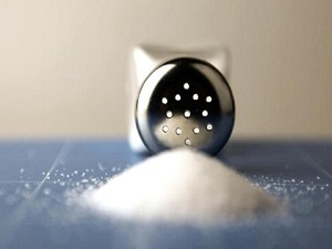 Tuz paketlerine de uyarı konulacak