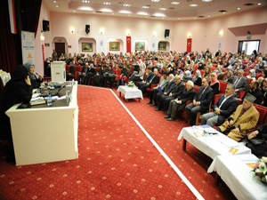 Şule Yüksel Şenler'e vefa programı