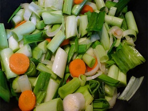 Böbrek taşı için 'pırasa' tüketin