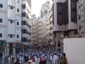 Mekke sokakları güneş enerjisiyle aydınlanacak