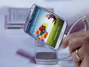 İşte karşınızda Galaxy S4