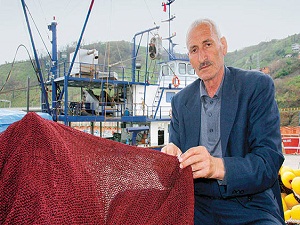 Hamside umduğunu bulamayan balıkçılar, sezonu erken kapattı