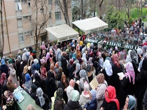 Üniversite adayları türbelere akın etti