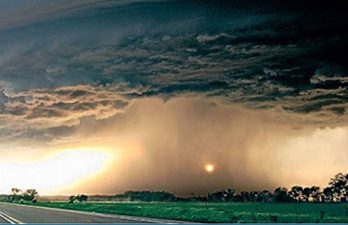 Kasırgaların sayısı, iki derecelik ısınmayla 10 kat artabilir