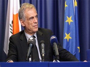 Rumlar, 10 milyar Euro için Brüksel'e boyun eğdi