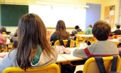 Danimarka okullara kilit vuracak