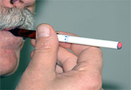 Elektronik Sigara da Yasaklanacak