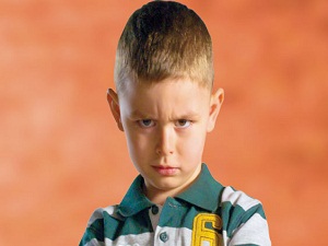 'Okul dizileri hem hayalci hem edep yoksunu'