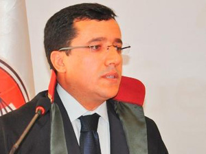 Hakimlerin başörtülü avukata müdahale yetkisi yok