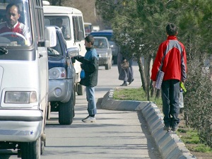 5 bin 851 çocuk sokaklarda çalıştırılıyor