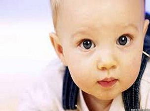 Bebeklerde de katarakt olabilir!
