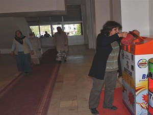 Atık Yağ projesine ev hanımlarından destek