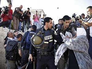 İsrail'den Filistinlilere Kudüs yasağı