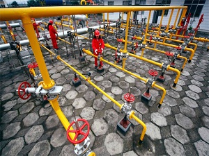 Çin gelecek yıl dünyanın en büyük ham petrol ithalatçısı olacak