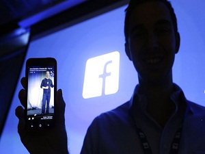 Facebook Home Fiyasko mu Olacak?