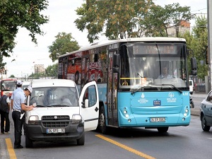 Aracını yenilemeyene ruhsat yok