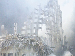 İkiz kulelerin enkazından hâlâ kemik çıkıyor