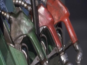 Benzin ve motorinde büyük indirim!