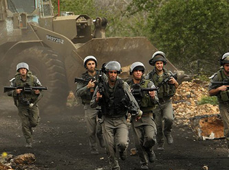 İsrail buldozerleri 300 ağacı söktü